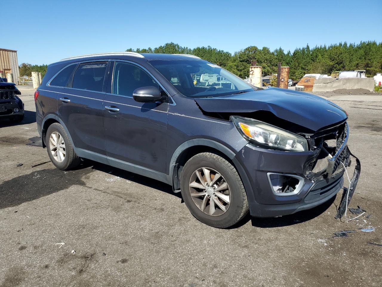2017 KIA Sorento lx