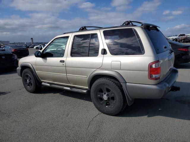 2000 Nissan Pathfinder LE