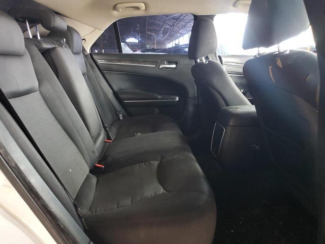 2015 Chrysler 300 Limited