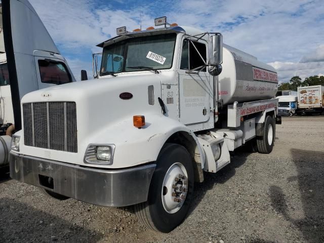 2003 Peterbilt Tractor 2003 Peterbilt 330 Tank Truck
