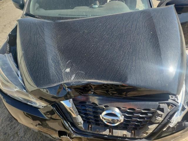 2018 Nissan Kicks S