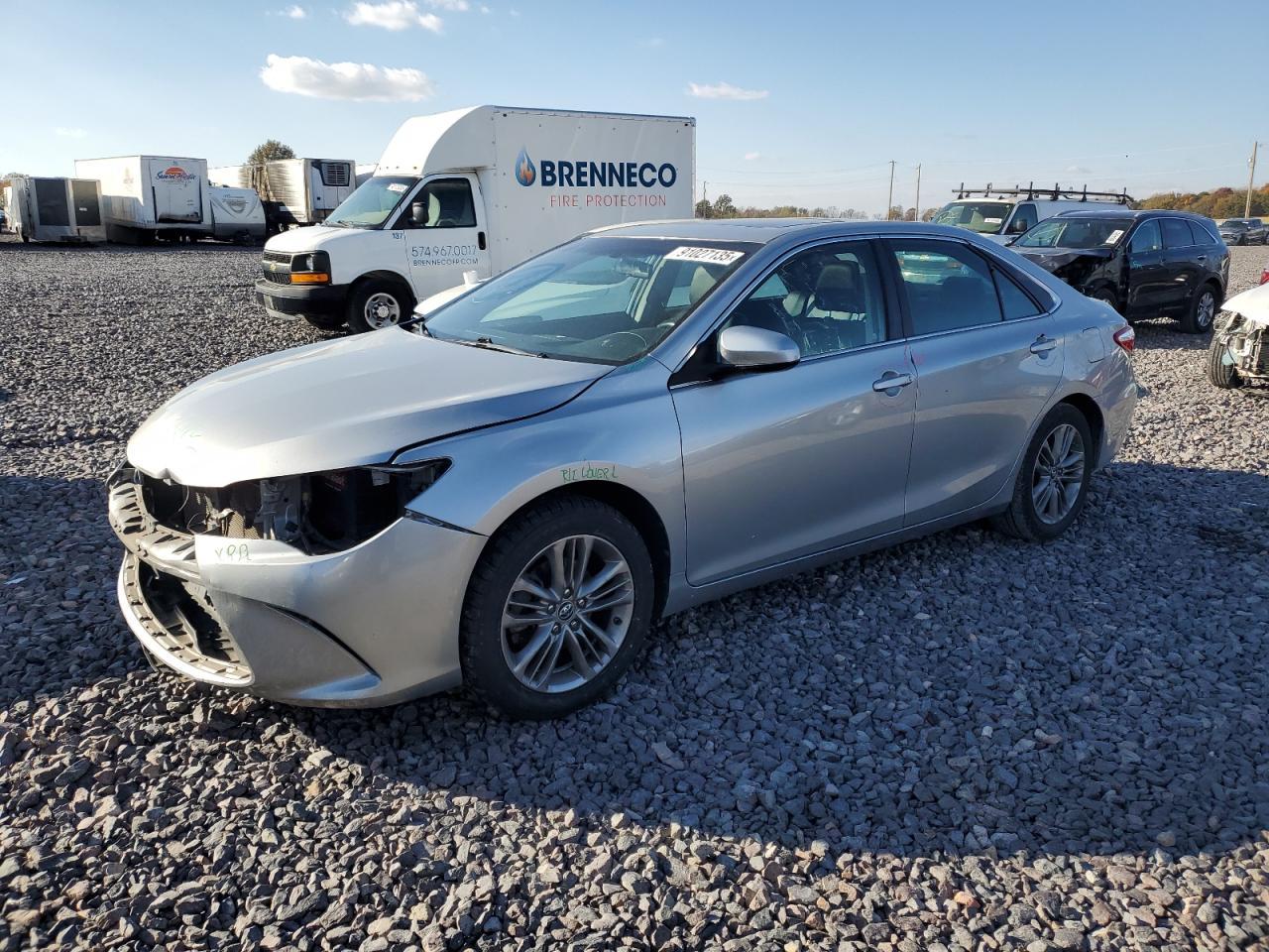 2016 Toyota Camry le