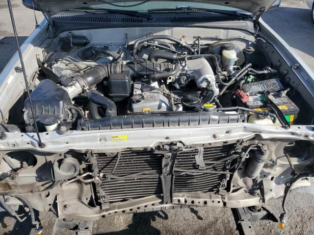 2004 Toyota Tacoma Xtracab