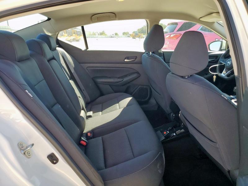 2020 Nissan Altima s