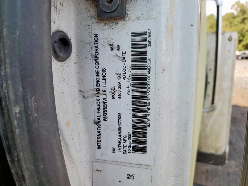 2008 International 4400 Utility / Service Truck