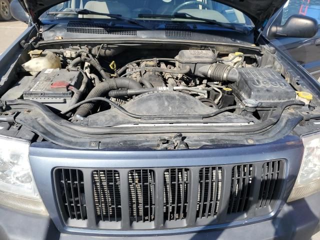 2004 Jeep Grand Cherokee Laredo