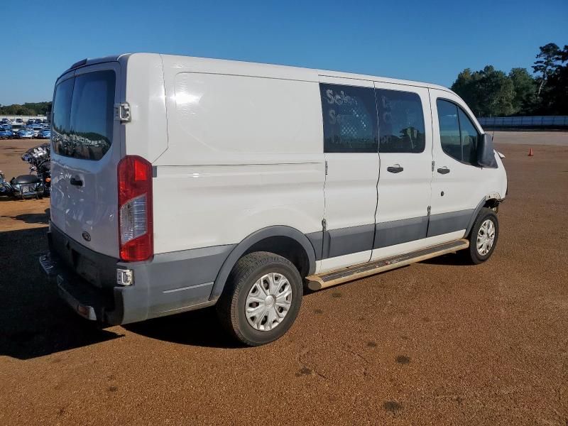 2016 Ford Transit T-250