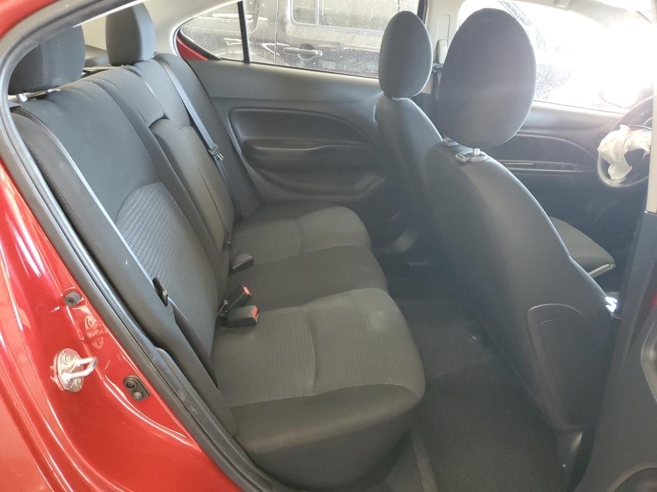 2024 Mitsubishi Mirage G4 es