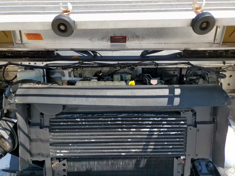 2005 Workhorse Custom Chassis Forward Control Chassis P4500