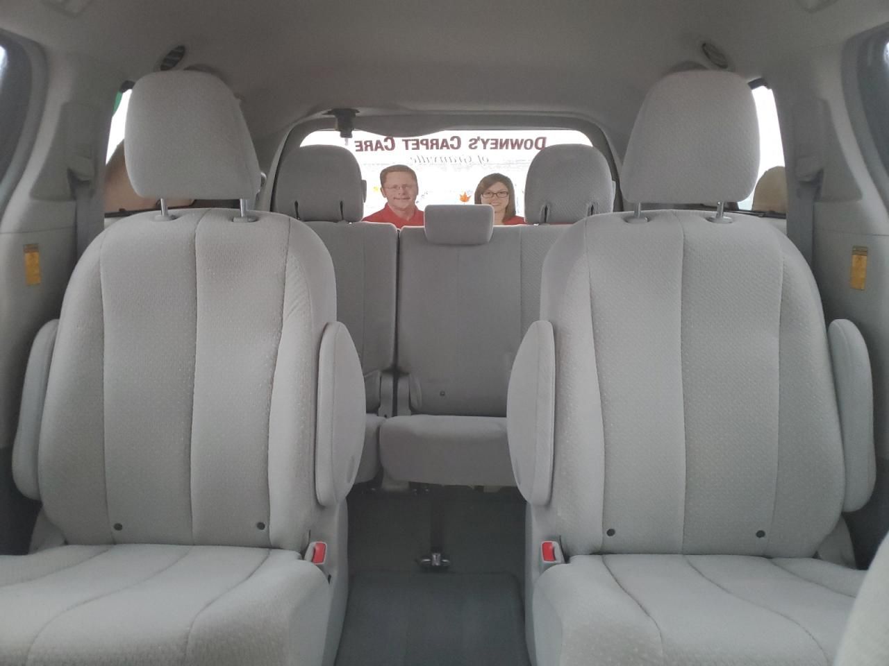 2014 Toyota Sienna le