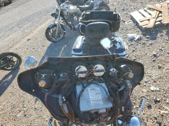 2002 Harley-Davidson Flhtcui Shrine