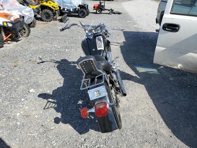 2001 Indian Motorcycle Co. Spirit