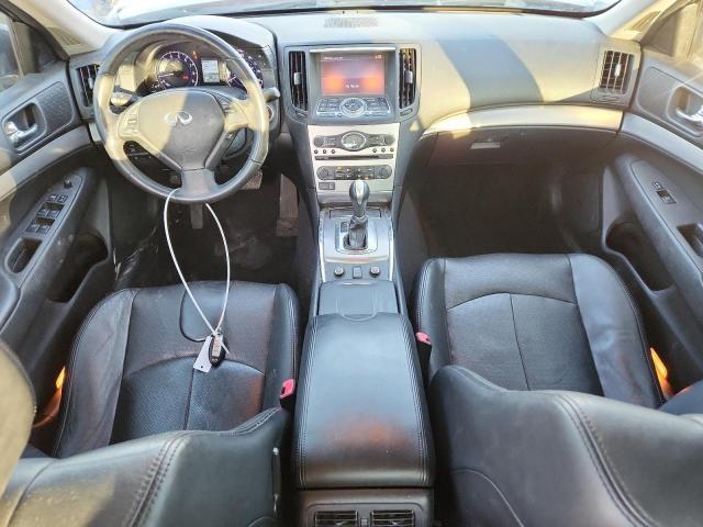 2015 Infiniti Q40