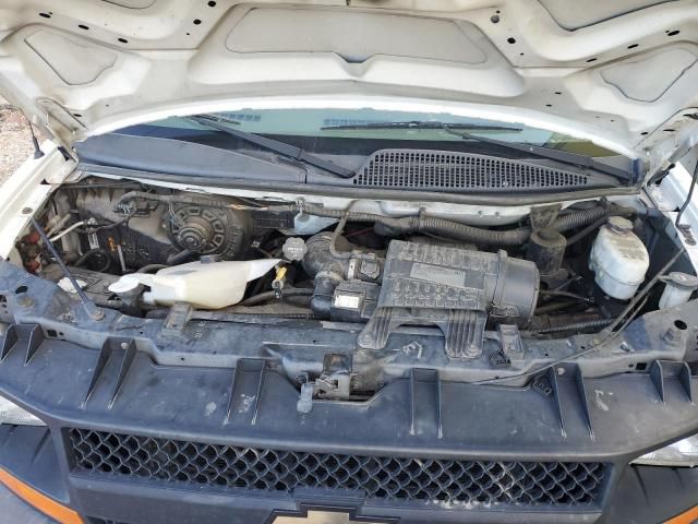 2016 Chevrolet Express G2500