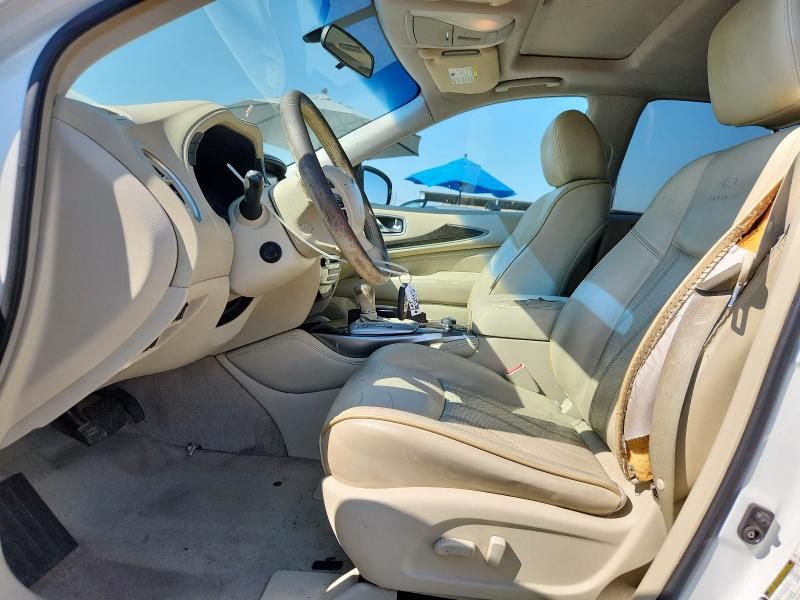 2013 Infiniti JX35