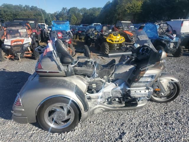 2003 Honda GL1800