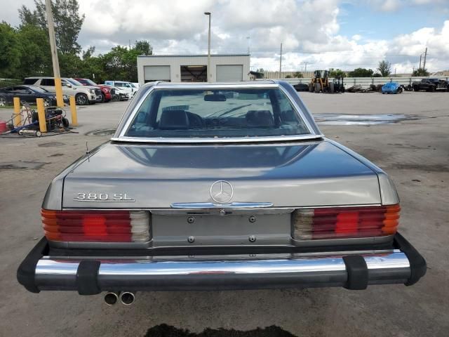 1984 Mercedes-Benz 380 SL