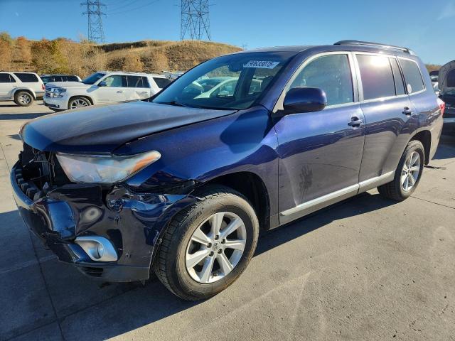 2012 Toyota Highlander Base