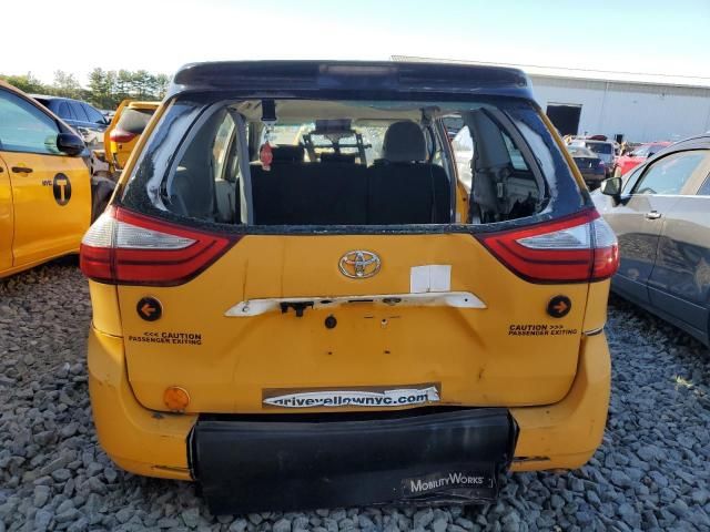 2016 Toyota Sienna