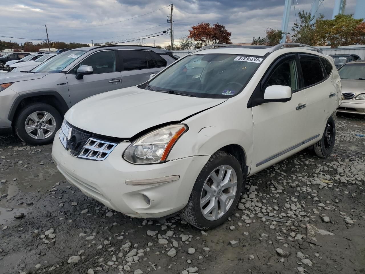 2013 Nissan Rogue s