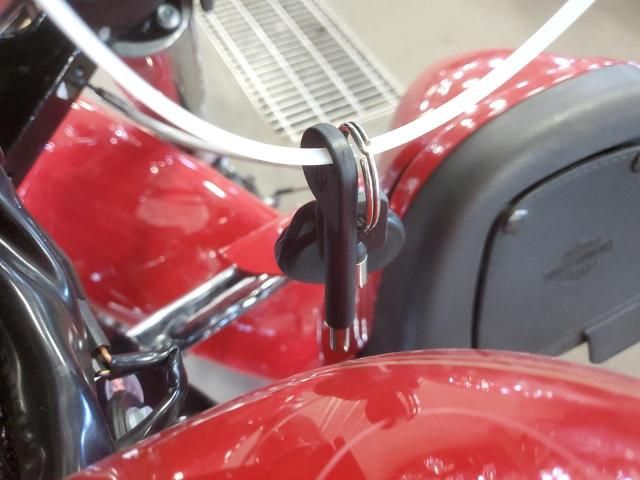 2006 Harley-Davidson Flhtcui Shrine