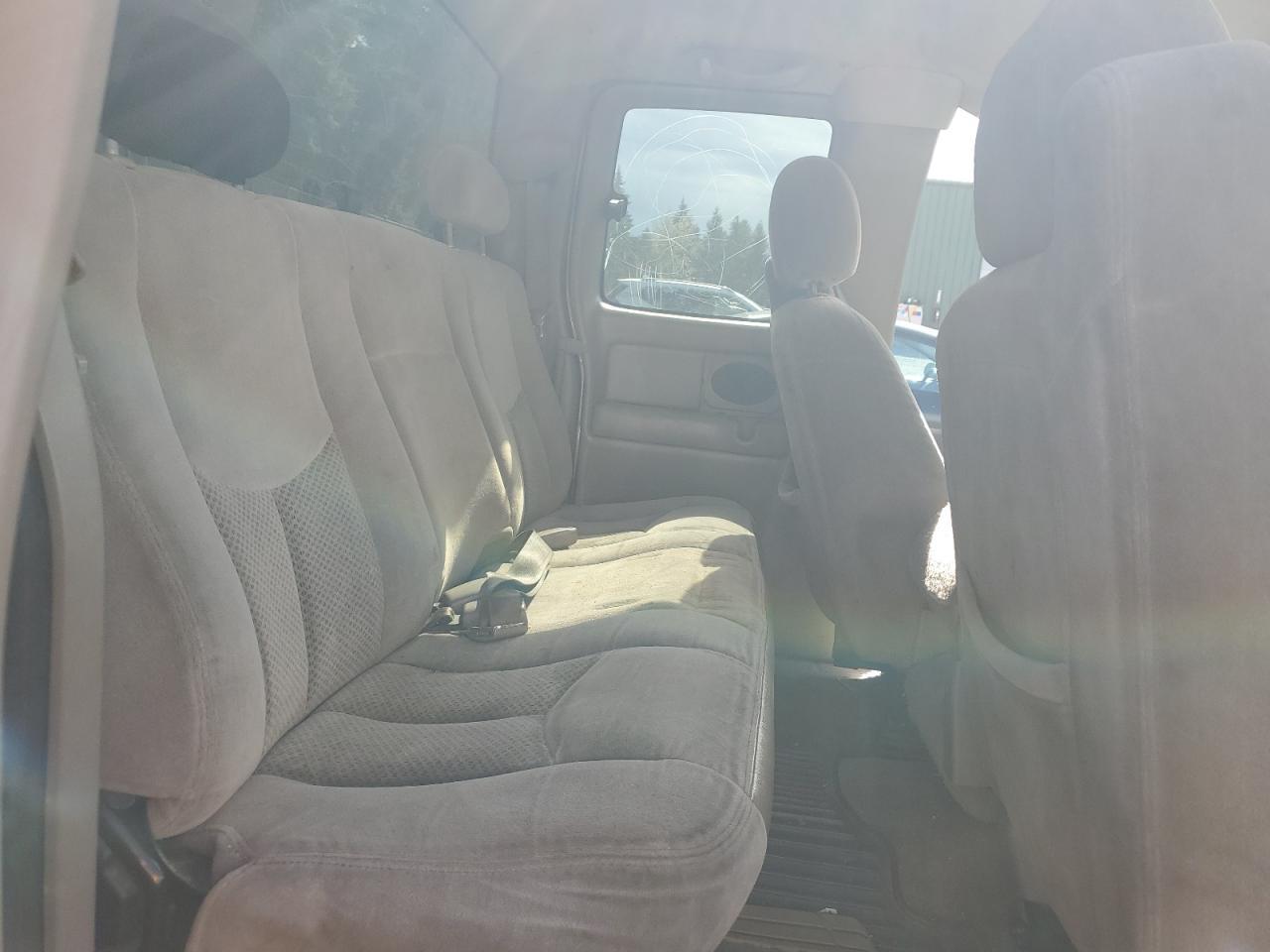 2004 Chevrolet Silverado C1500