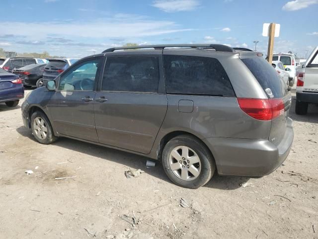 2005 Toyota Sienna CE