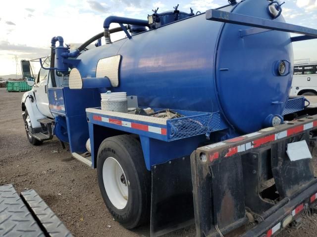 2006 Ford F750 Super Duty Vacuum Truck