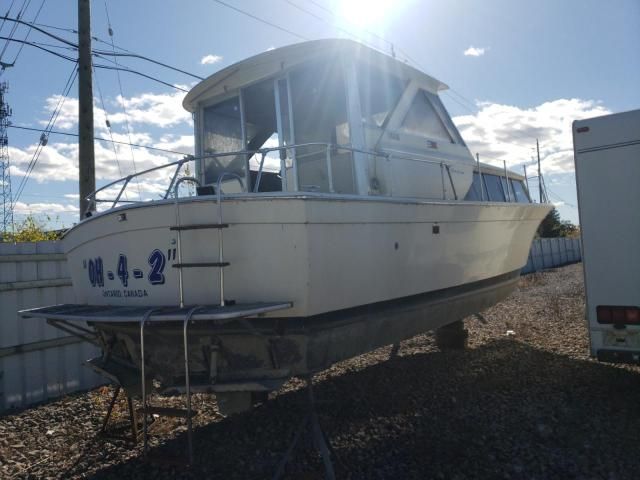 1968 Chris Craft Boat
