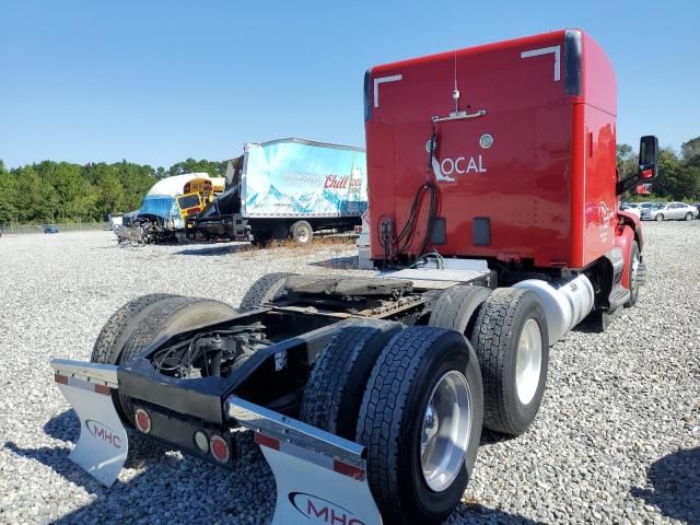 2016 Peterbilt Tractor 2016 Peterbilt 579 Semi Truck
