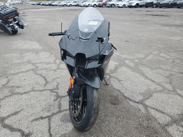 2025 Kawasaki Zx1002 m