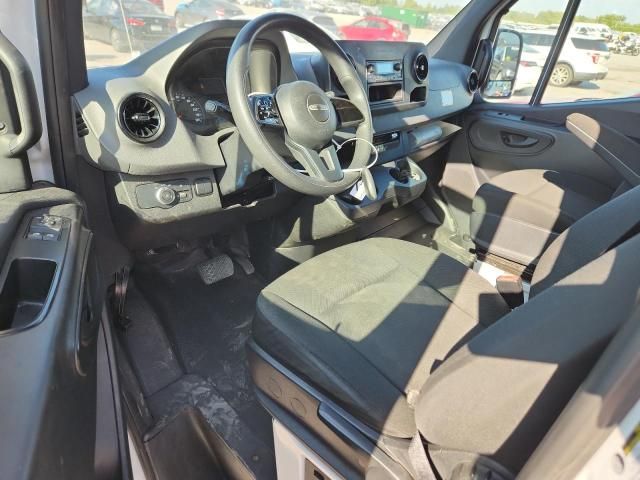 2020 Freightliner Sprinter 2500