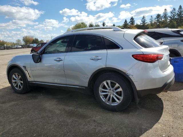 2011 Infiniti FX35