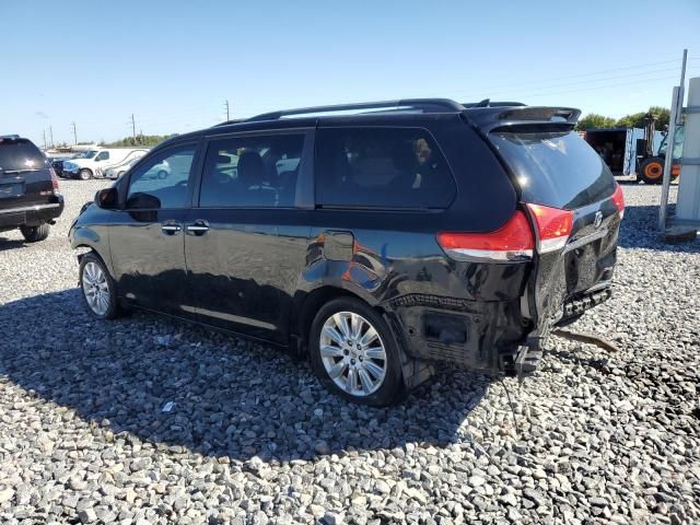 2011 Toyota Sienna XLE