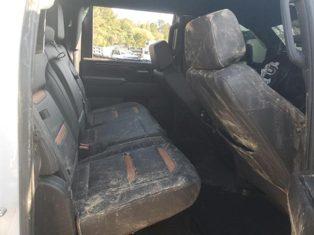 2024 GMC Sierra K2500 AT4