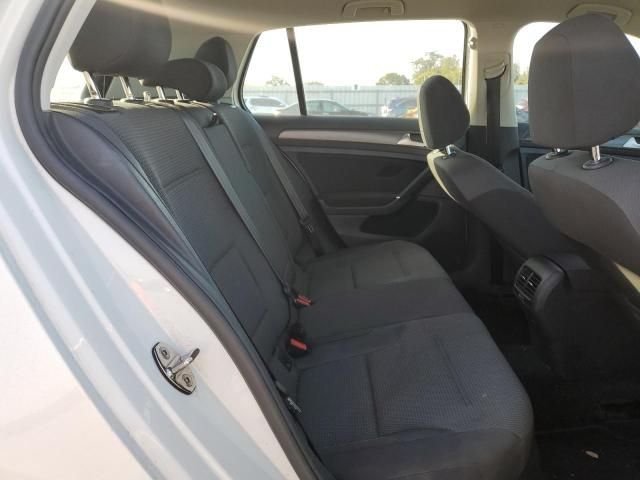 2017 Volkswagen E-GOLF SE