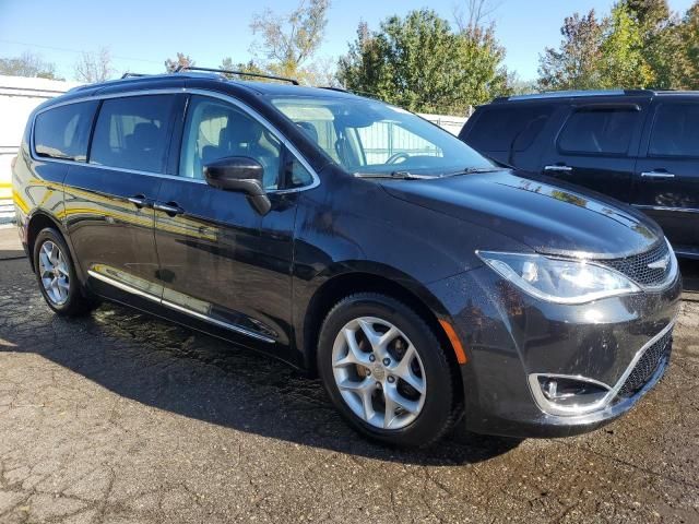 2017 Chrysler Pacifica Touring L Plus