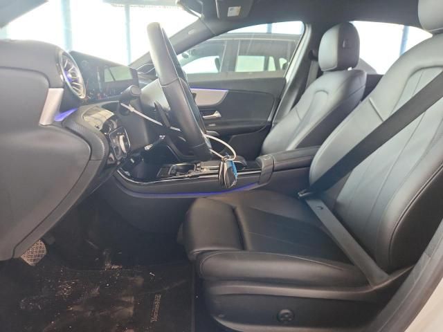 2020 Mercedes-Benz A 220