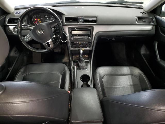 2014 Volkswagen Passat S