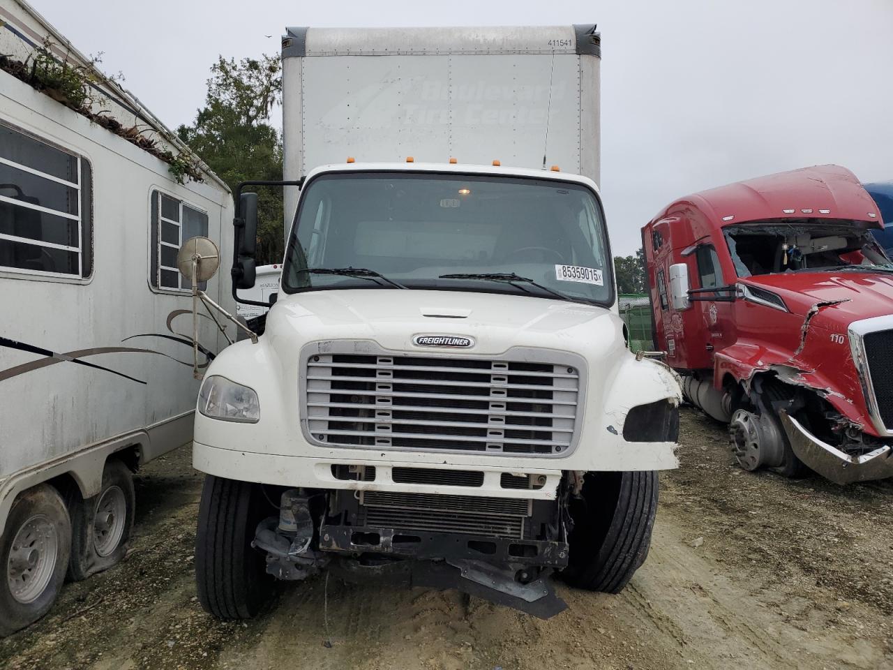 2022 Freigliner 2022 Freightliner Business Class M2 BOX Truck
