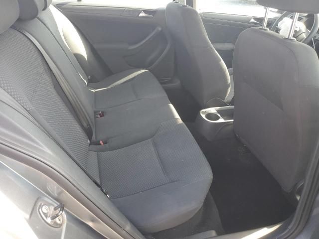 2011 Volkswagen Jetta Base