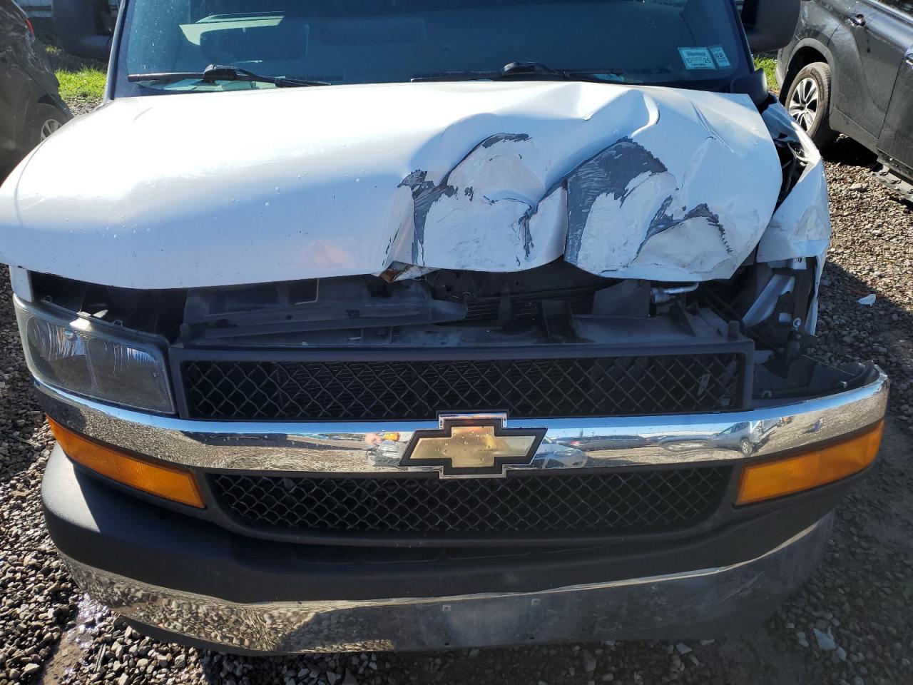 2018 Chev Express G2500