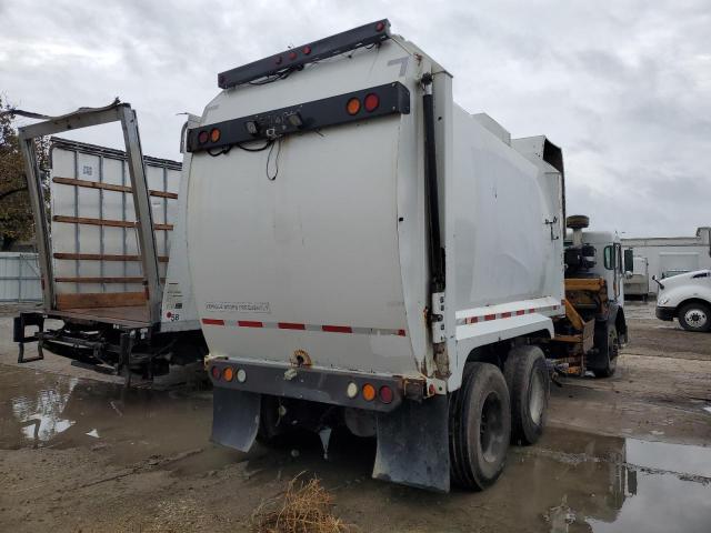 2015 Peterbilt Tractor 2015 Peterbilt 320 Refuse Truck