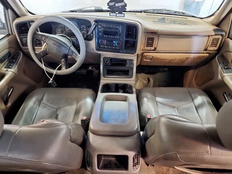 2004 GMC Sierra K2500 Heavy Duty