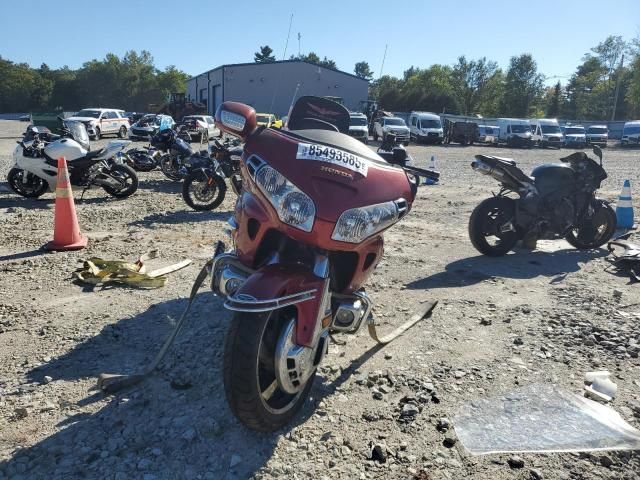 2002 Honda GL1800