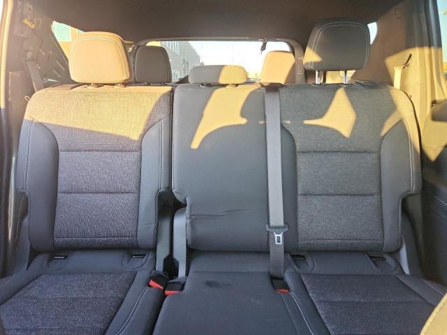 2024 Chevrolet Traverse ls