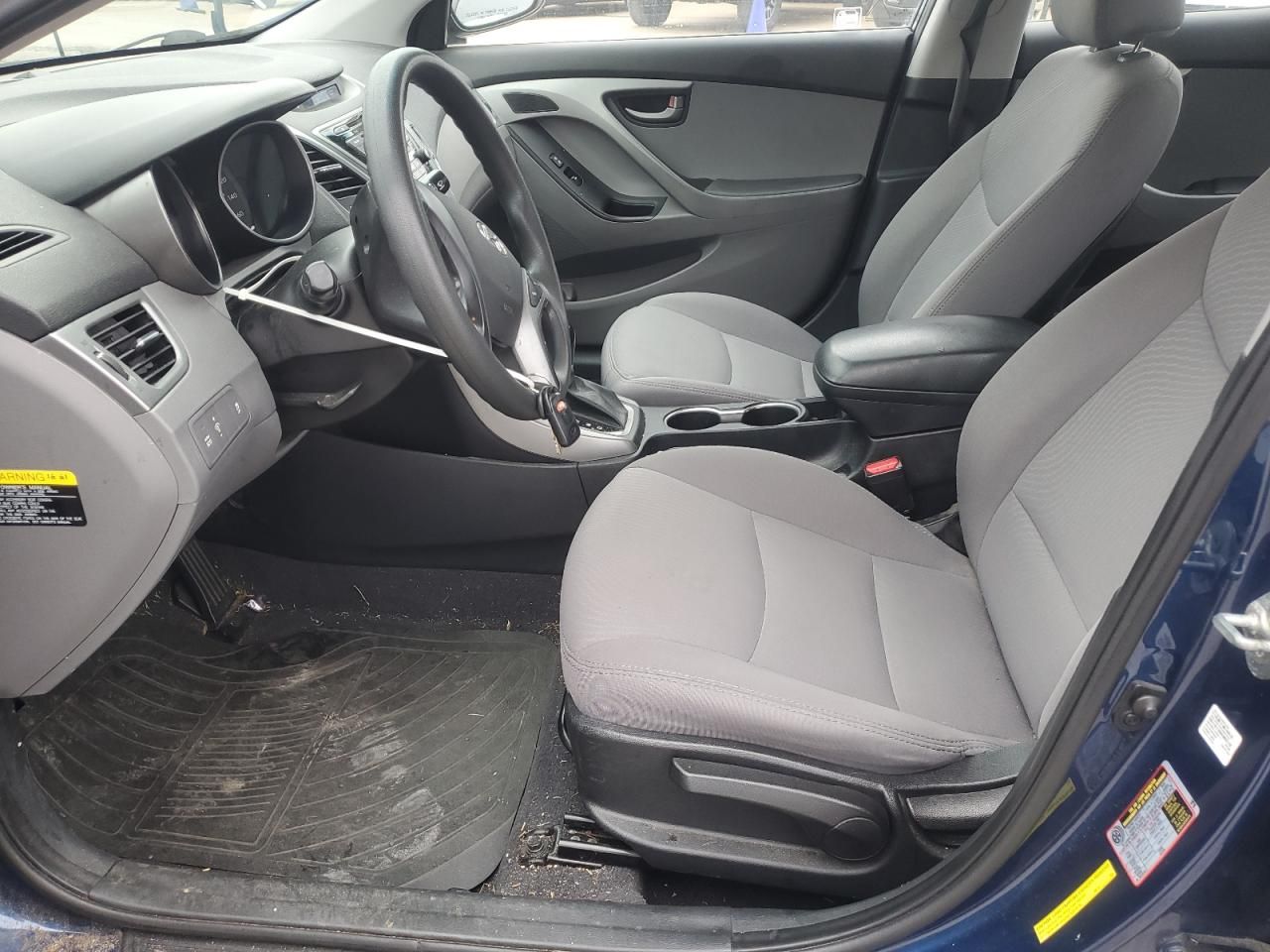 2016 Hyundai Elantra se