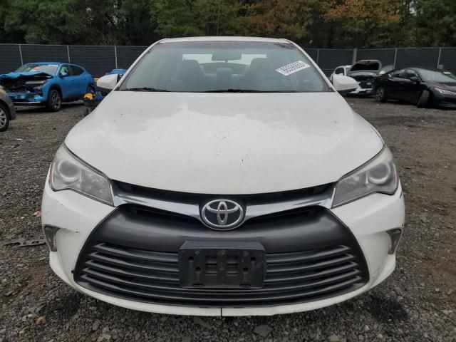 2015 Toyota Camry le
