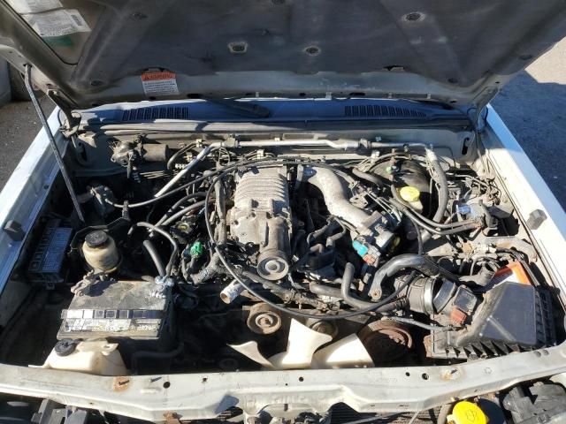 2003 Nissan Frontier King Cab SC