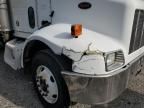 2003 Peterbilt Tractor 2003 Peterbilt 330 Tank Truck